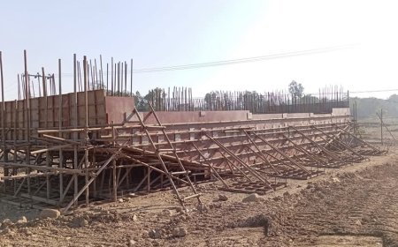 सेवार खोलाको निर्माणाधीन पुल अलपत्र, निर्माण कार्य किन रोकियो ?